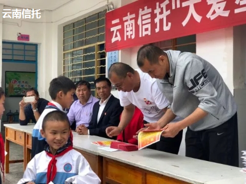 照片4.jpg